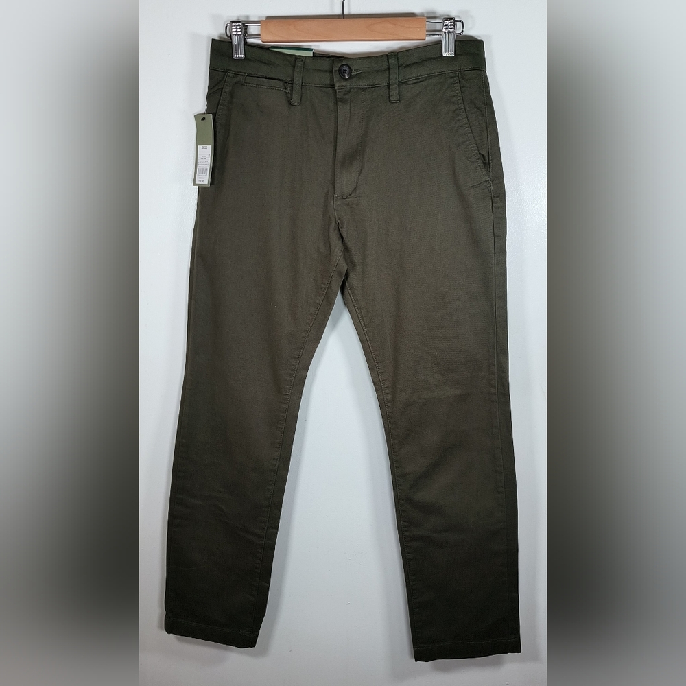Goodfellow & Co Olive Green Chinos with Straight-Leg Cut Flat Front Men's 29x30